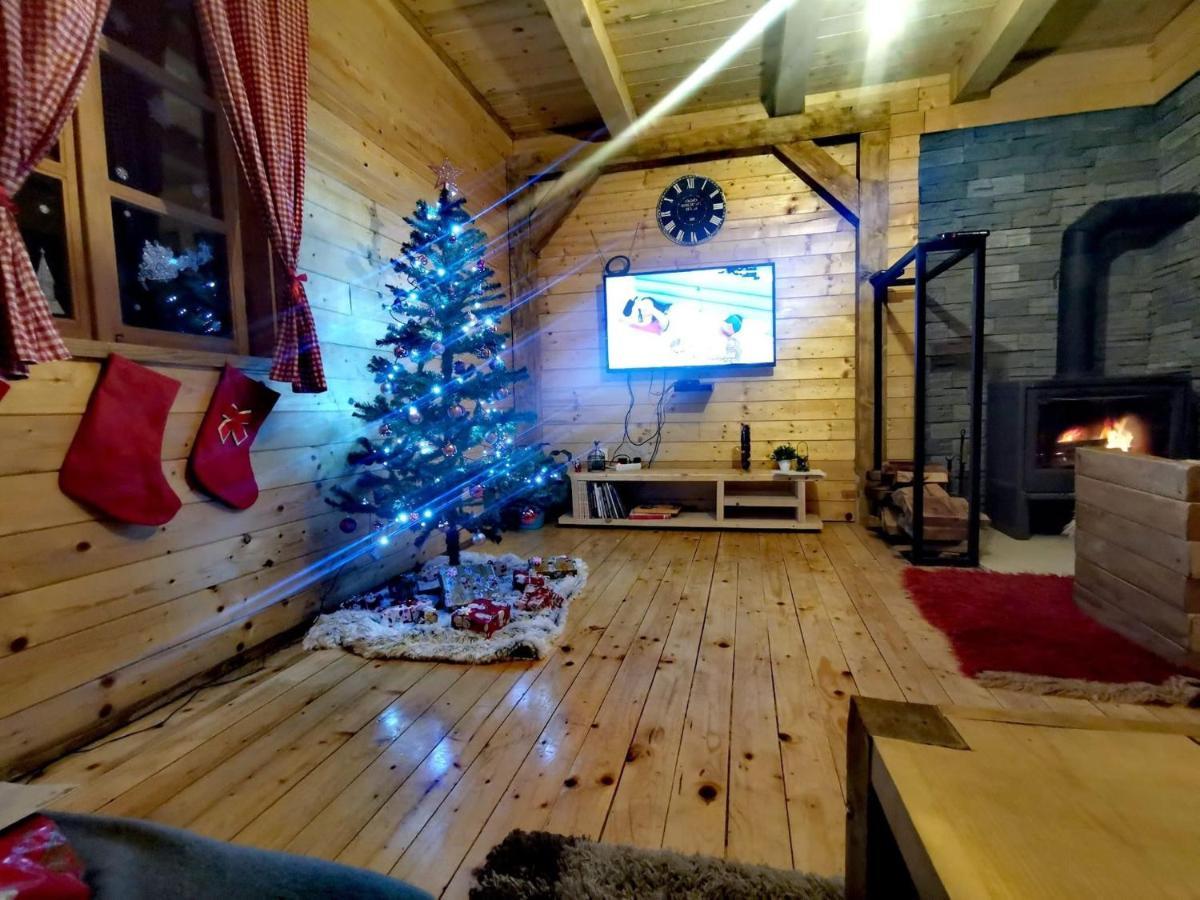 Wooden House With A Waterfall "Stipanov Mlin" Villa Plitvicka Jezera Exterior photo