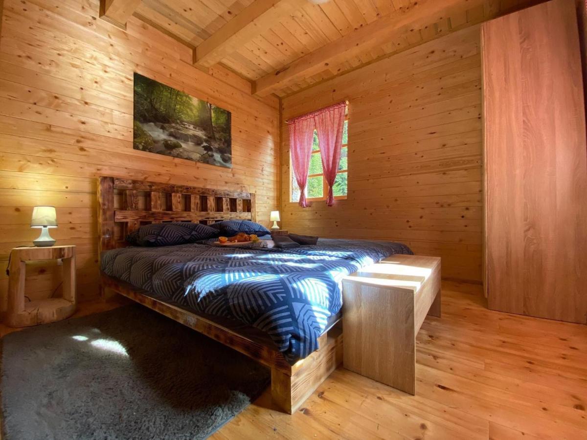 Wooden House With A Waterfall "Stipanov Mlin" Villa Plitvicka Jezera Exterior photo